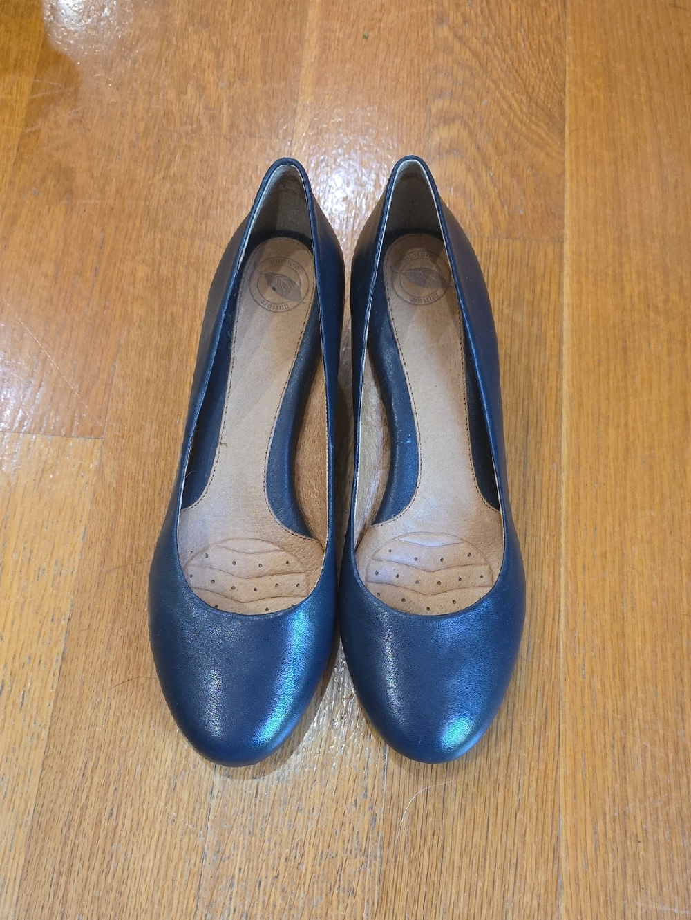 Nurture by Lamaze Metallic Navy Wedge Pumps